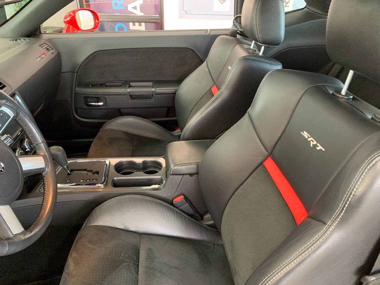 Used 2009 Dodge Challenger SRT8 w/ SRT Option Group II image 12