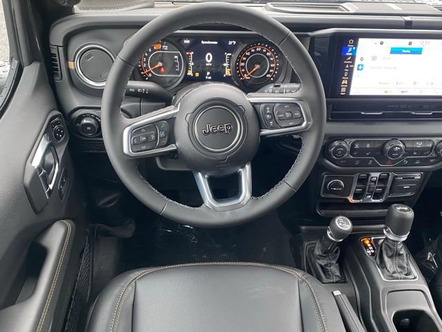 New 2026 Jeep Wrangler Unlimited Sahara AWD/4WD image 36