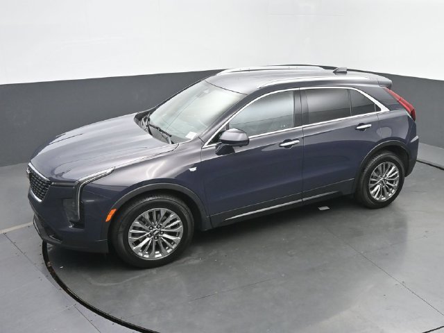 Certified 2025 Cadillac XT4 Premium Luxury FWD image 35