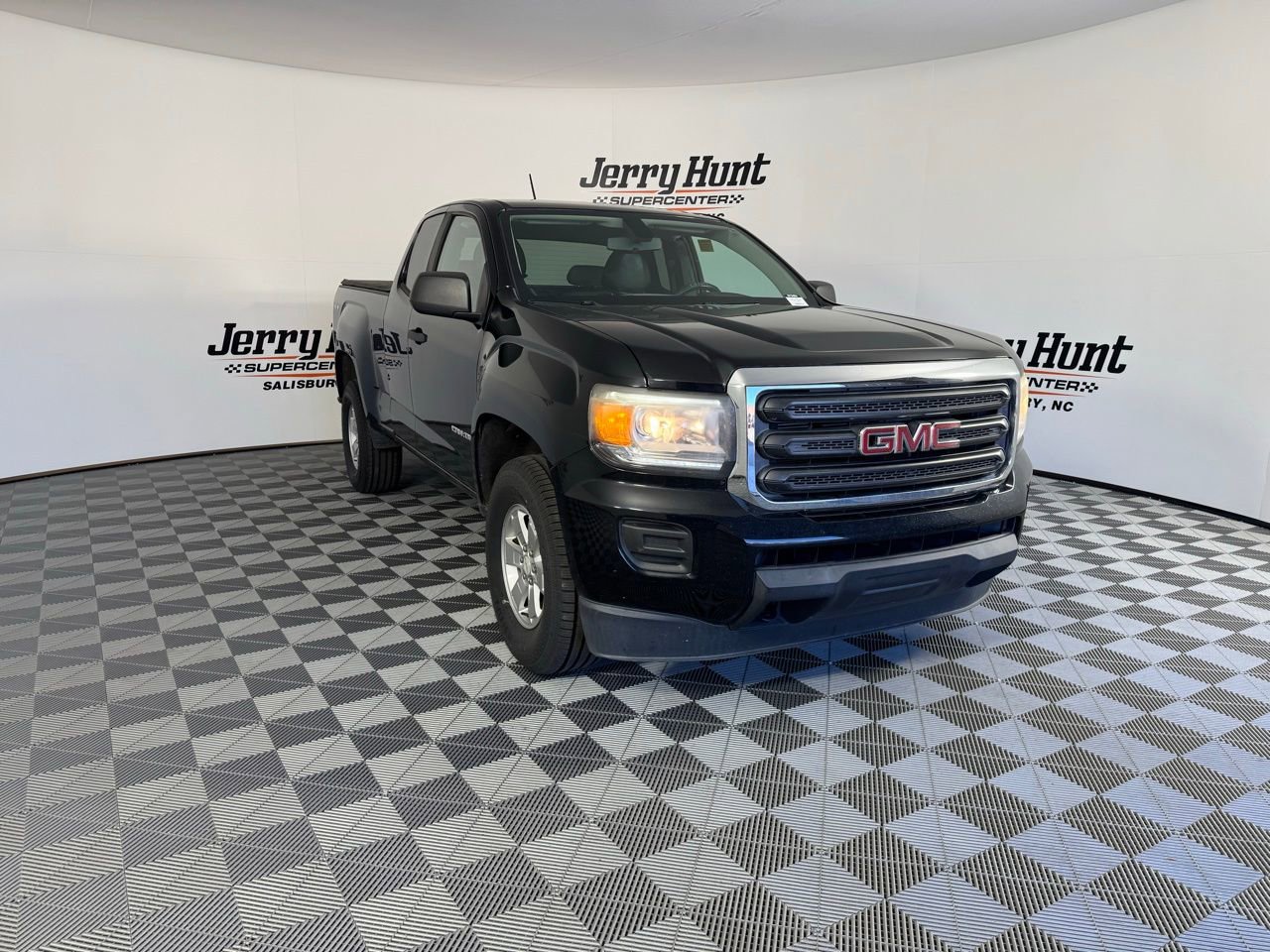 Used 2017 GMC Canyon Base w/ Convenience Package image 7