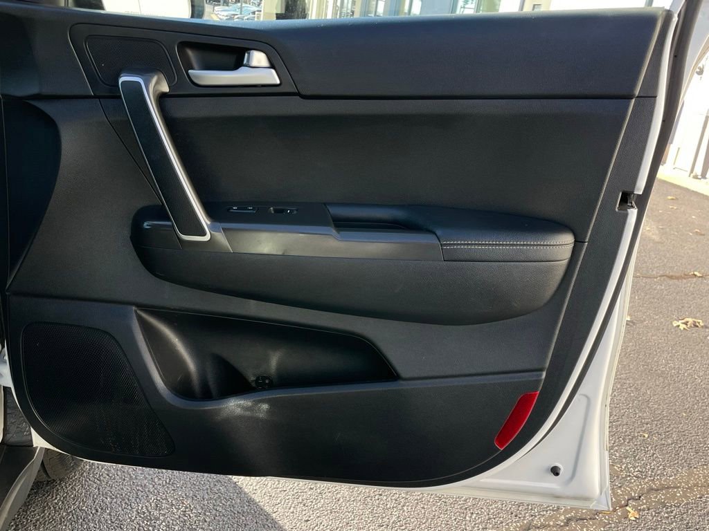 Used 2017 Kia Sportage LX image 27