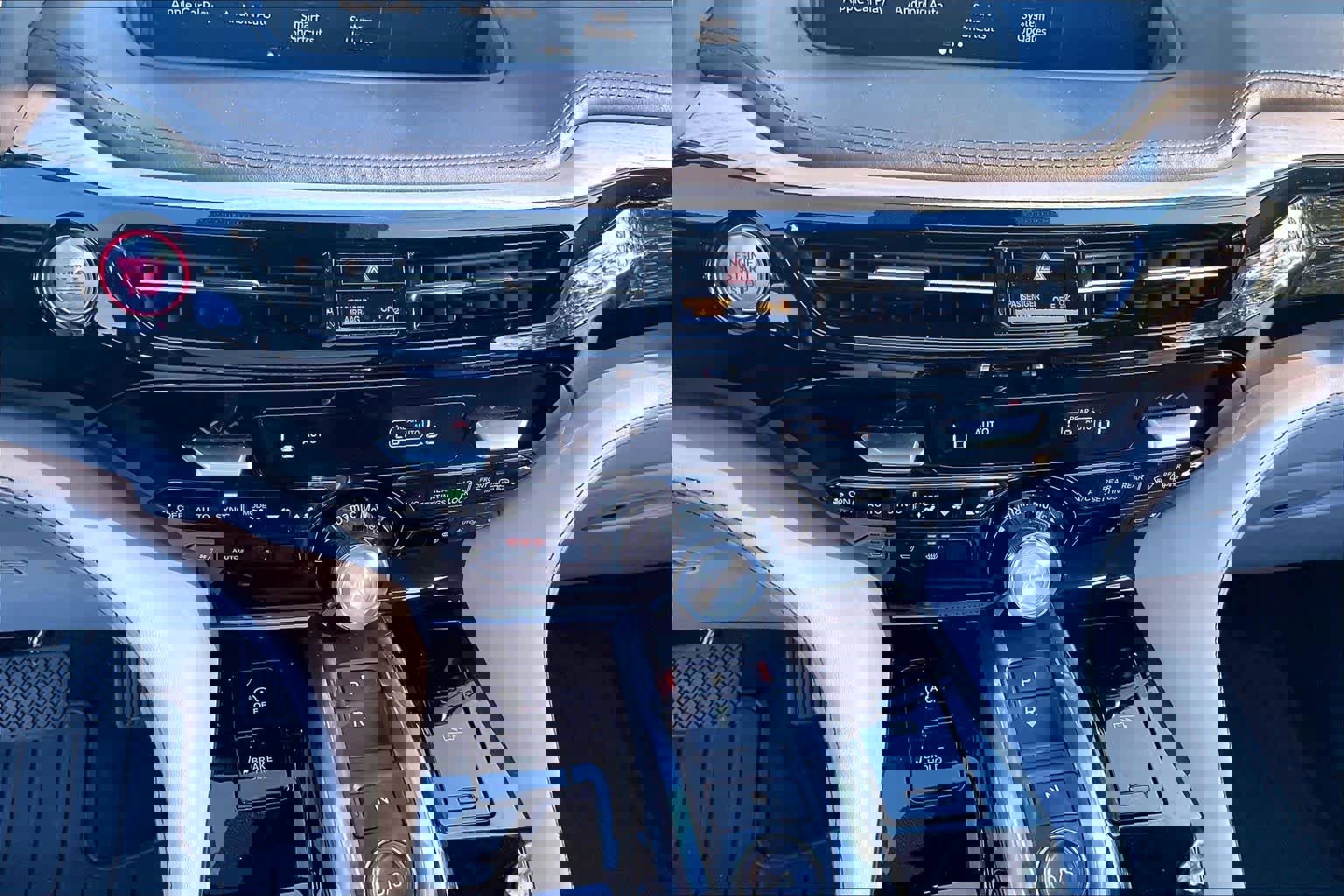 Used 2023 Acura MDX SH-AWD w/ Advance Package image 35