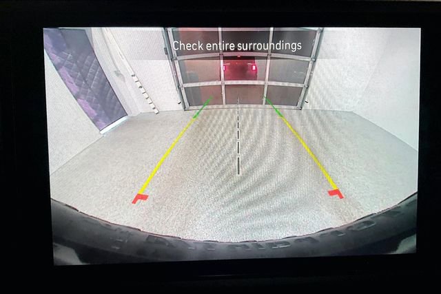 Used 2024 Jeep Wrangler Willys image 14