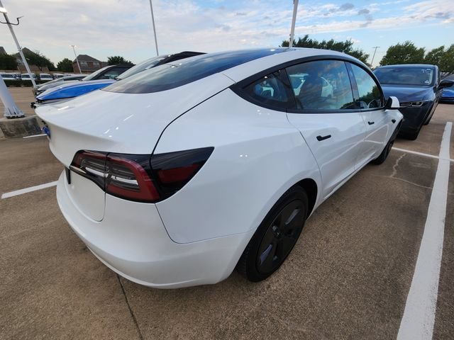 Used 2023 Tesla Model 3 Standard Range RWD image 4