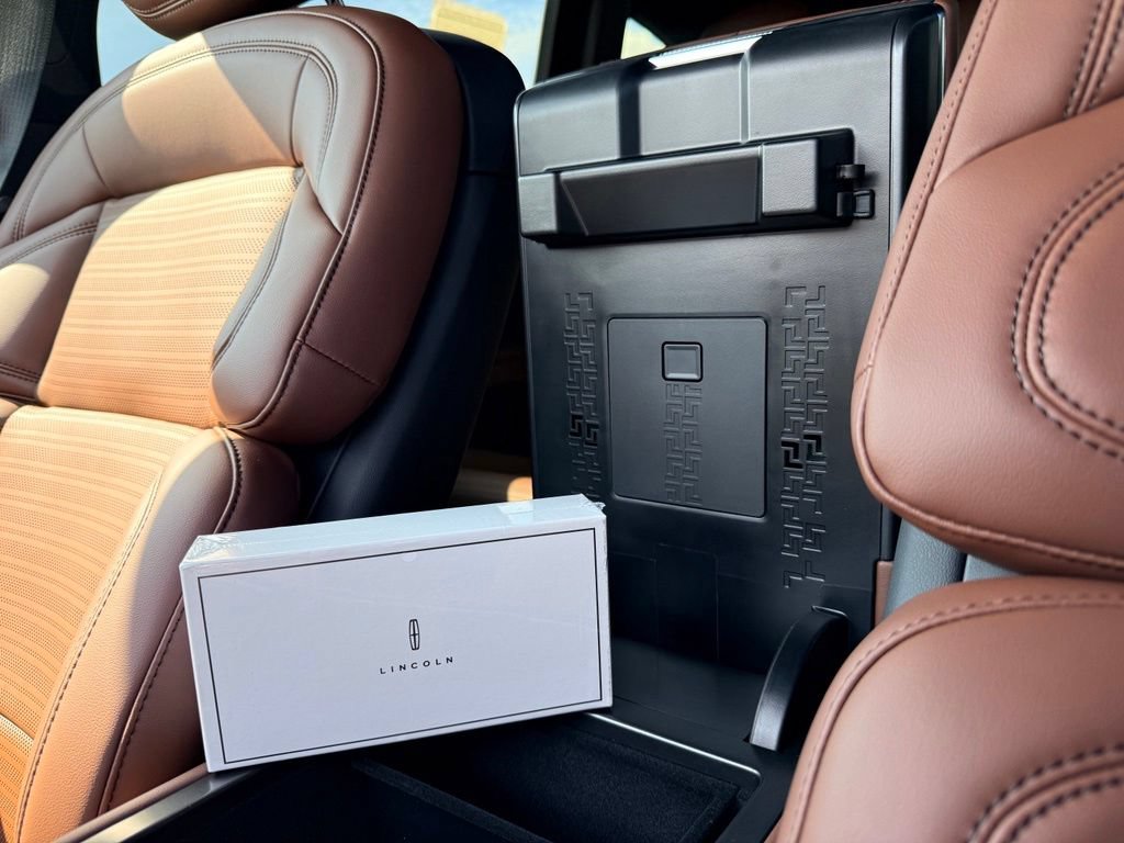 New 2026 Lincoln Nautilus Reserve AWD/4WD image 22