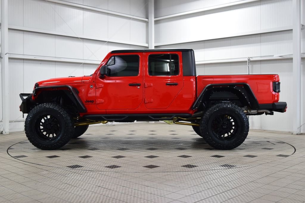 Used 2025 Jeep Gladiator Willys image 4