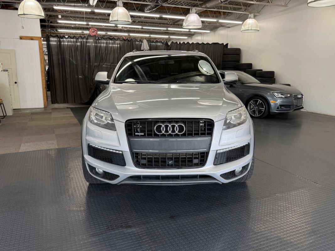 Used 2015 Audi Q7 3.0T S line Prestige w/ 21" S Line Plus Package AWD/4WD image 2