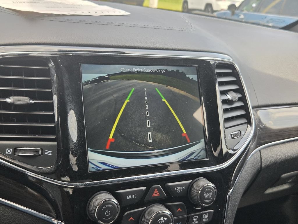 Used 2019 Jeep Grand Cherokee Overland AWD/4WD image 22