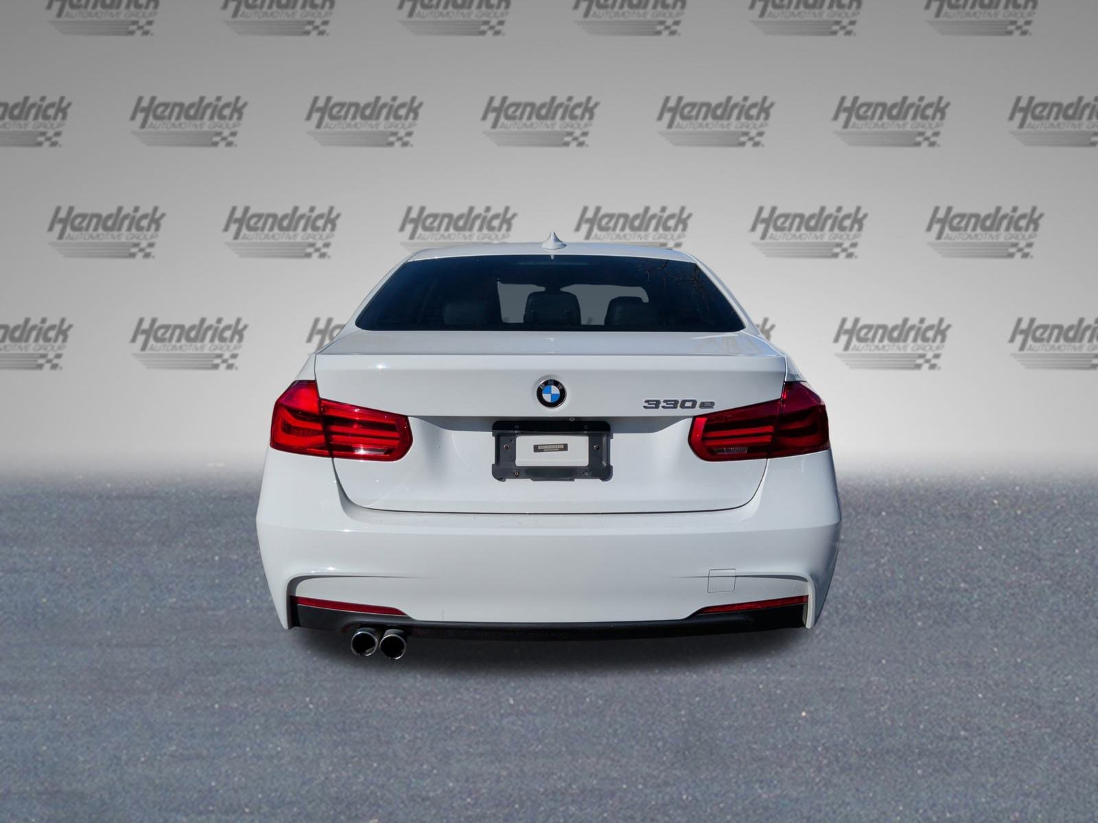 Used 2018 BMW 330e w/ M Sport Package image 8