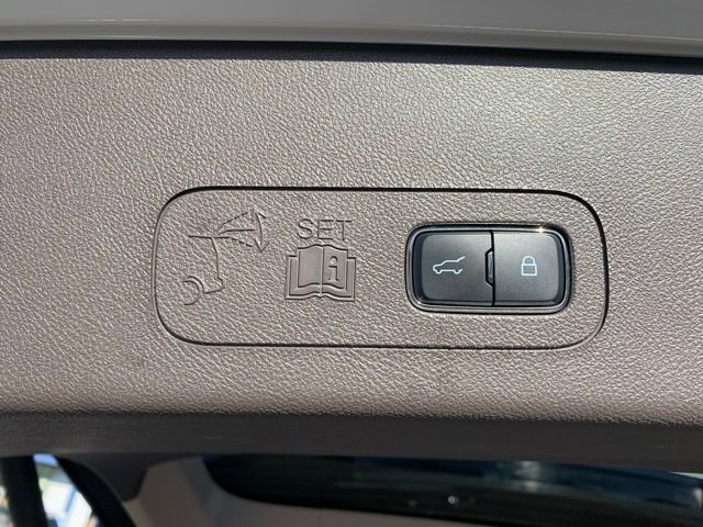 Used 2023 Lincoln Aviator Reserve w/ Jet Package image 6