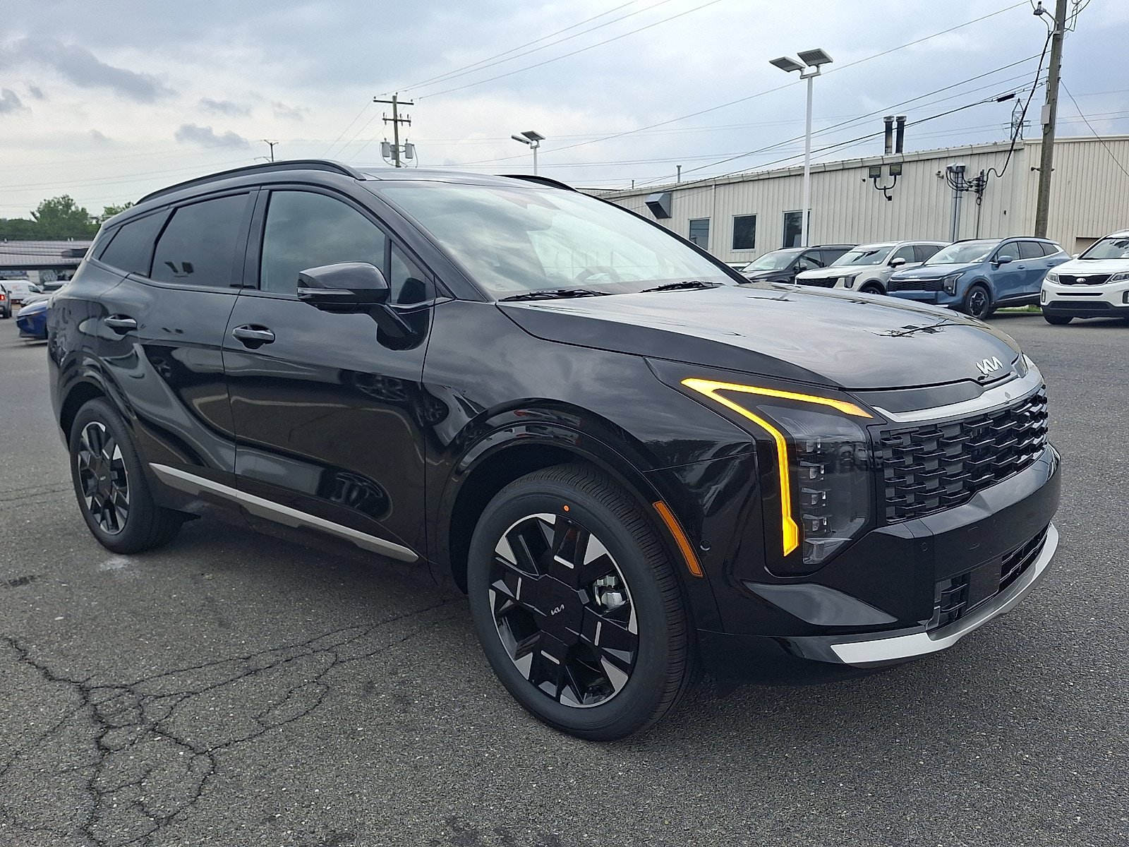 New 2027 Kia Sportage SX Prestige AWD/4WD image 2