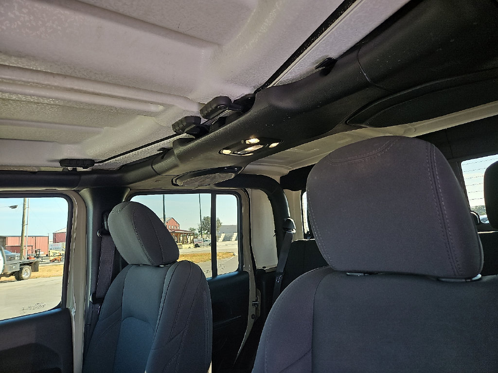 Used 2022 Jeep Gladiator Sport AWD/4WD image 22