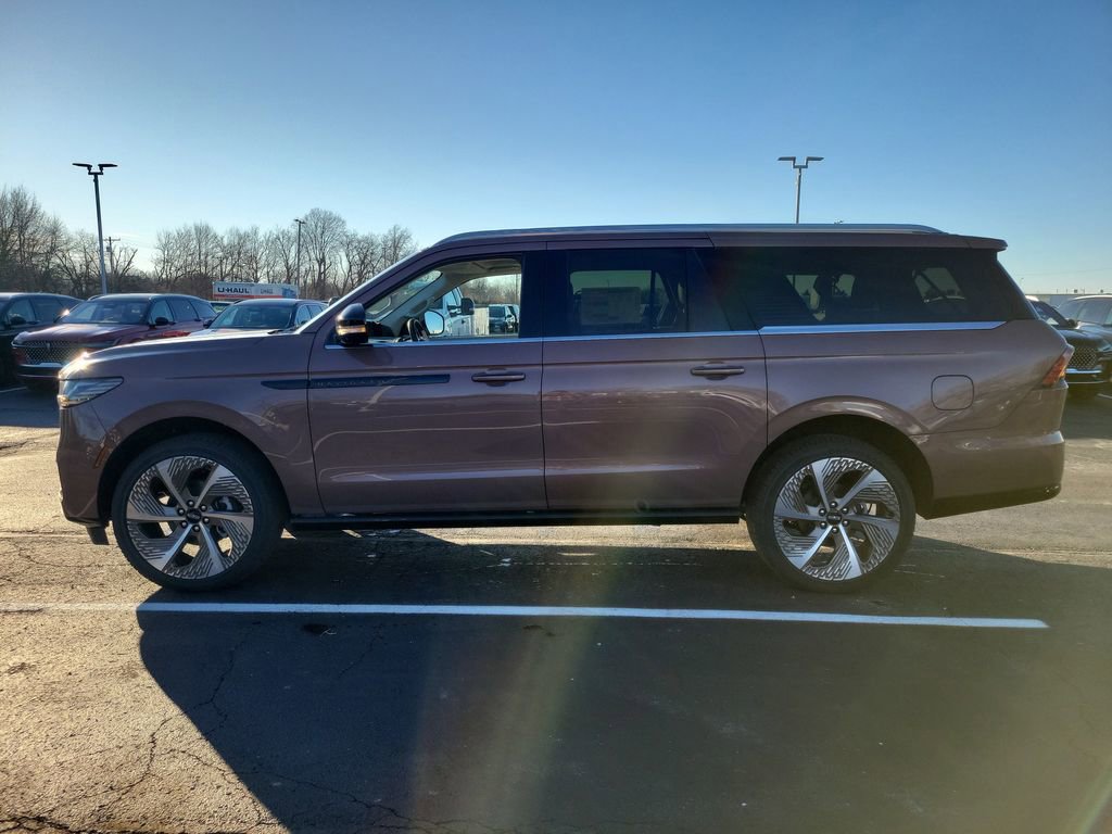 New 2026 Lincoln Navigator L Black Label image 7