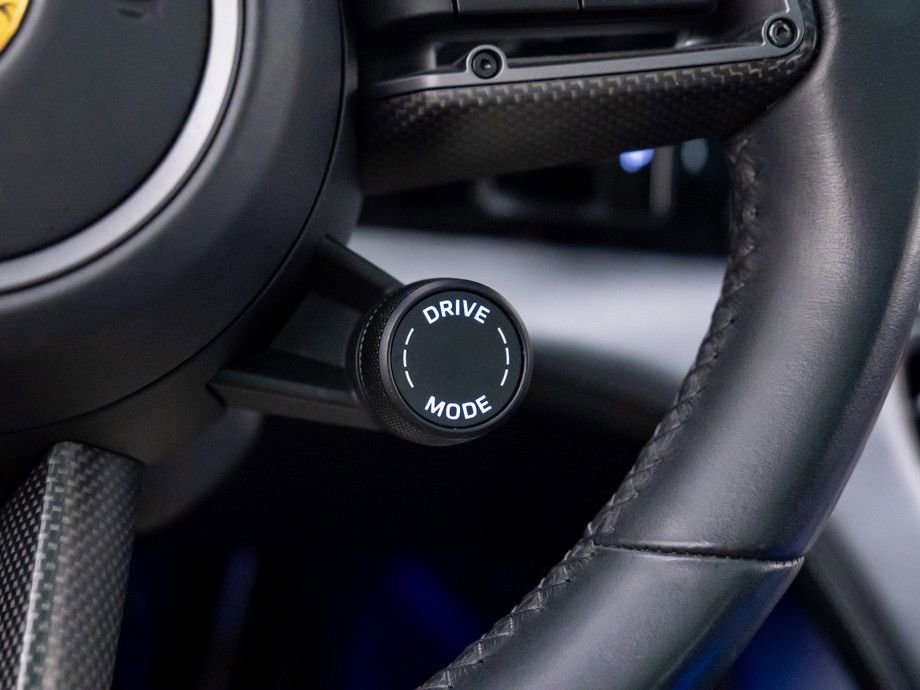 Used 2021 Porsche Taycan Turbo S image 28