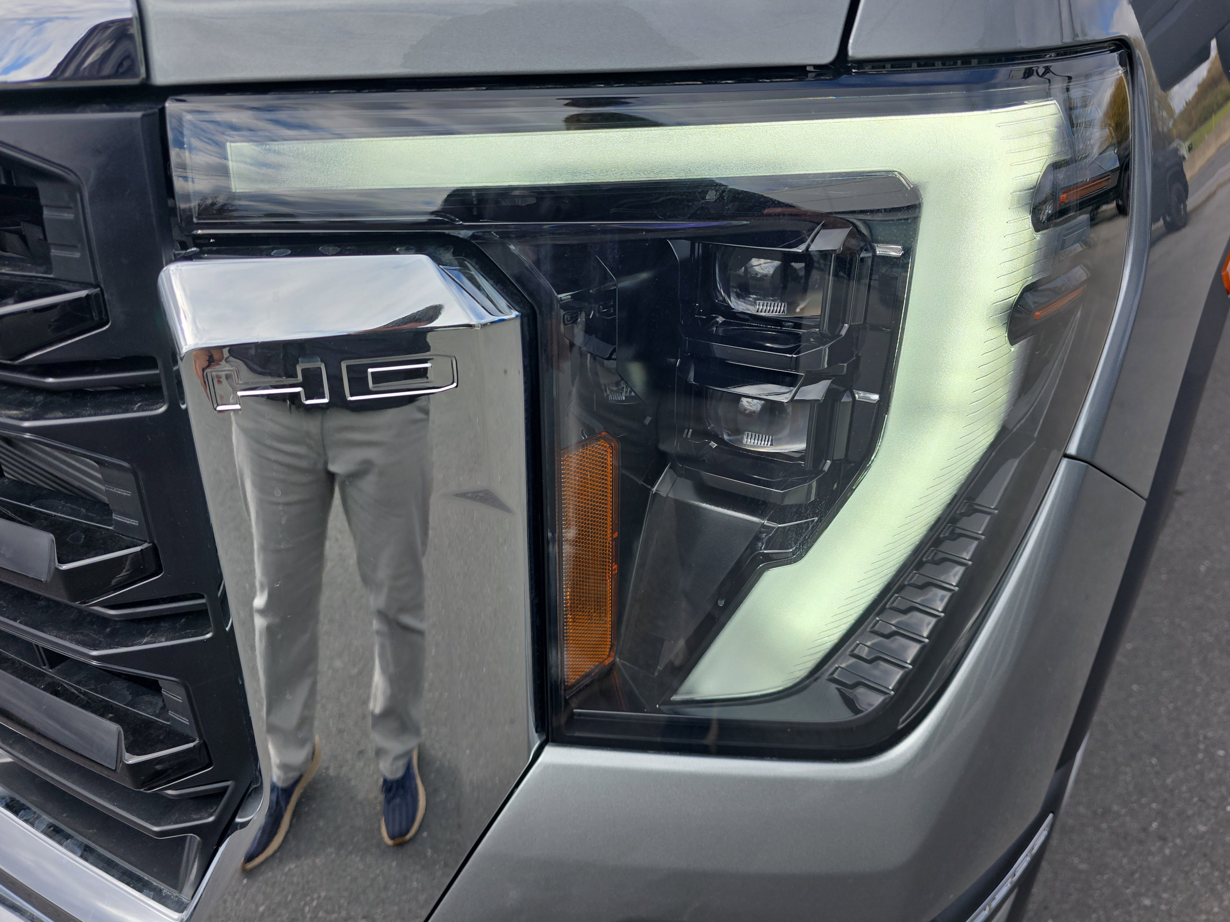 New 2026 GMC Sierra 2500 Pro w/ Convenience Package image 9