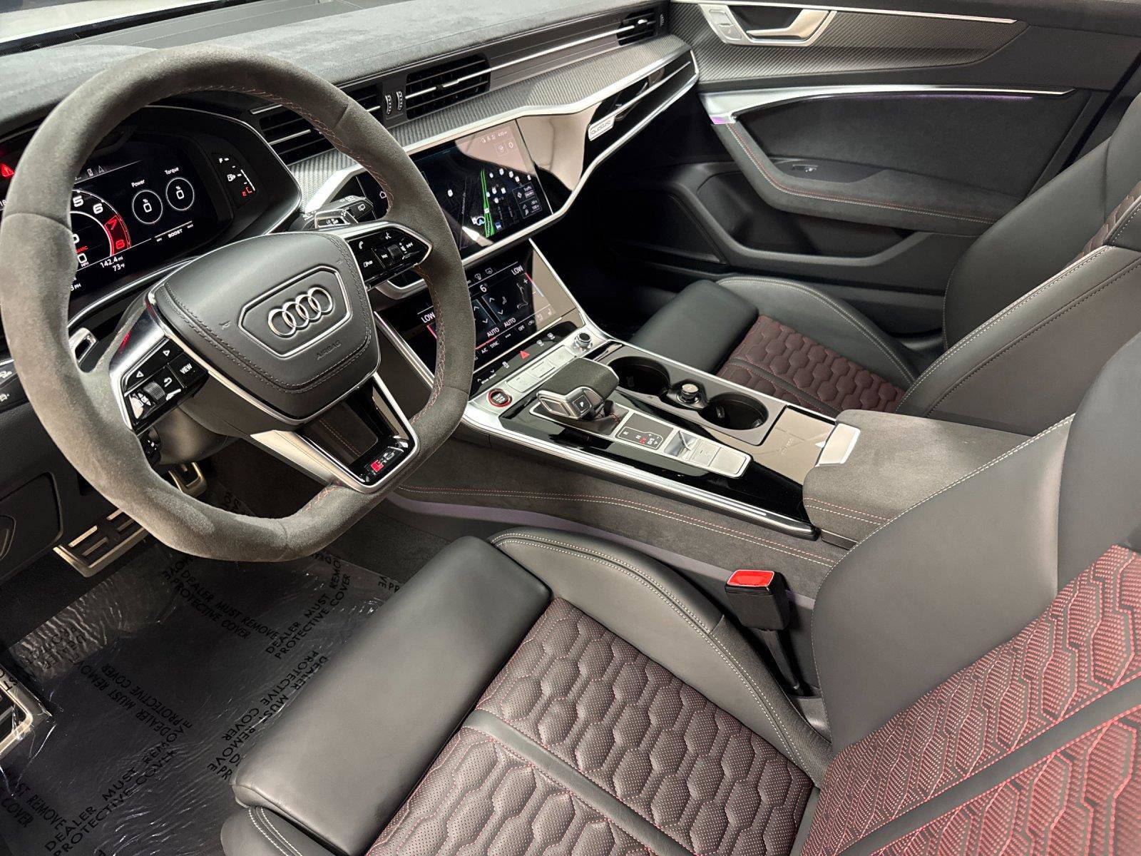 Certified 2025 Audi RS 6 performance AWD/4WD image 10