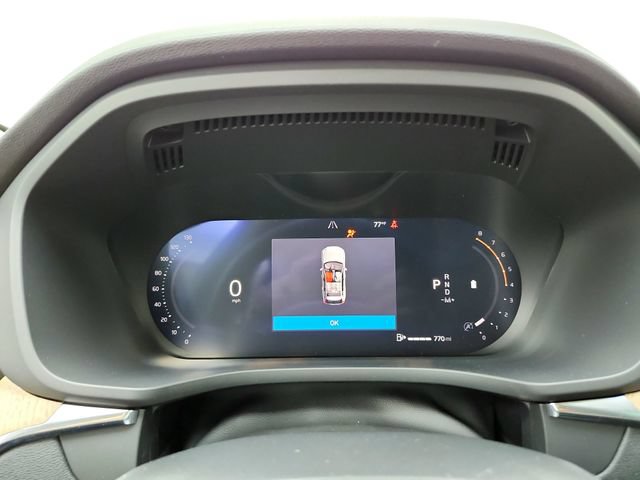 New 2026 Volvo XC60 B5 Plus w/ Protection Package Premier AWD/4WD image 20