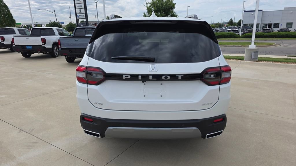 New 2026 Honda Pilot Elite image 4