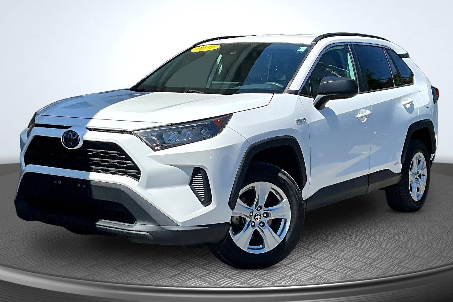 Used 2021 Toyota RAV4 LE