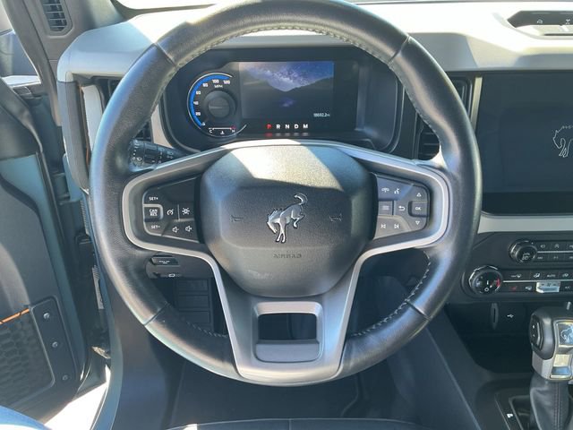 Used 2022 Ford Bronco Badlands w/ Sasquatch Package AWD/4WD image 2