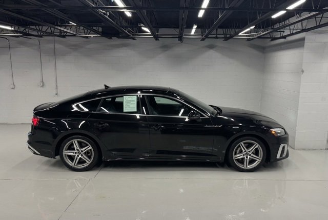 Used 2022 Audi A5 2.0T Premium image 6