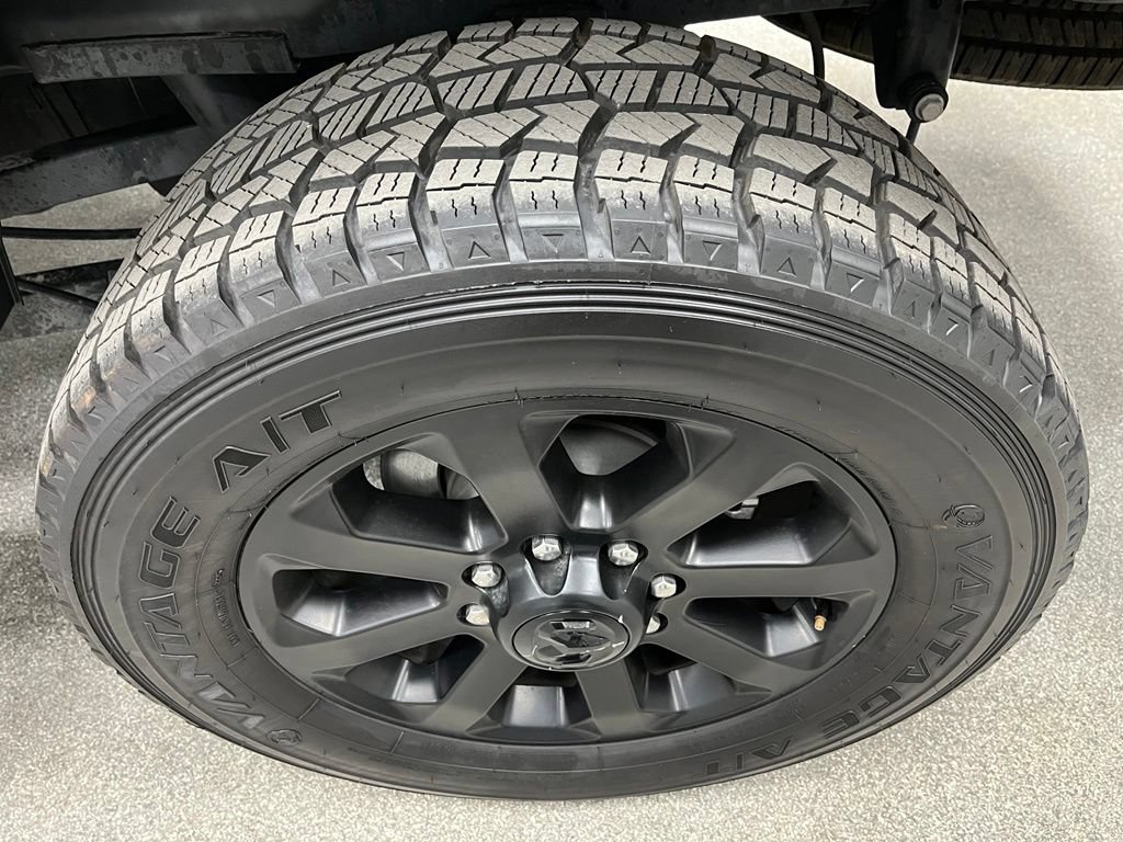 Used 2025 RAM 2500 Big Horn AWD/4WD image 16