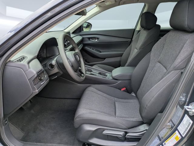 Used 2025 Honda Accord LX image 19