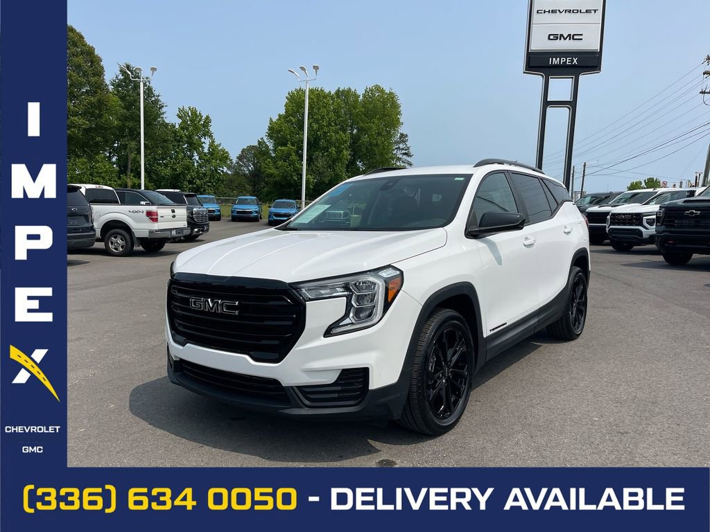 Used 2022 GMC Terrain SLE w/ Driver Convenience Package