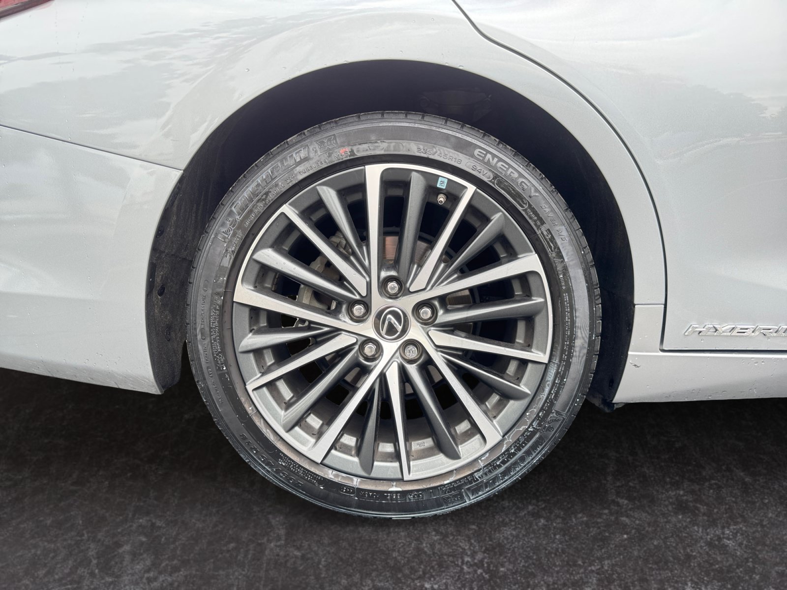 Used 2022 Lexus ES 300h w/ Premium Package FWD image 14