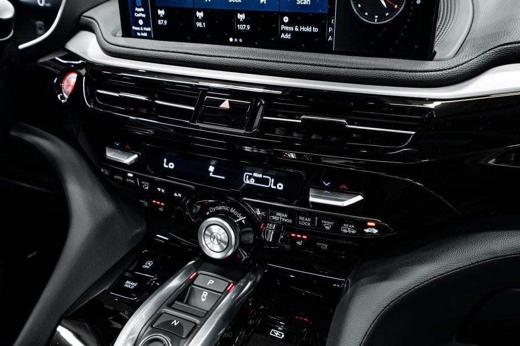 New 2026 Acura MDX SH-AWD image 16