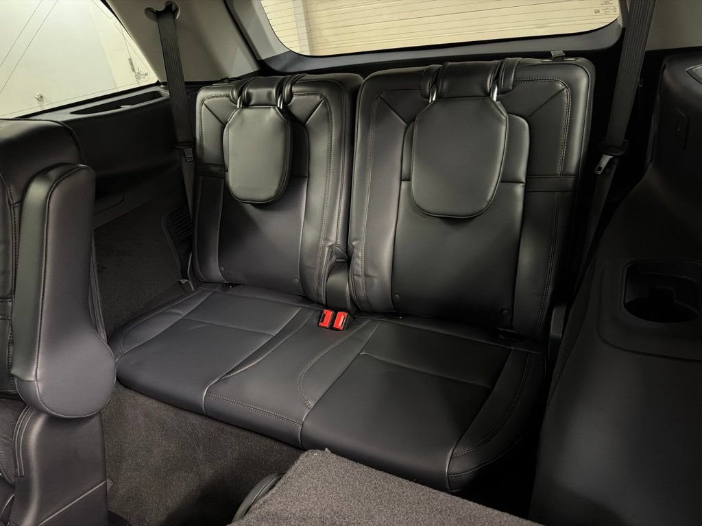New 2026 Lincoln Aviator Reserve w/ Jet Appearance Package AWD/4WD image 32