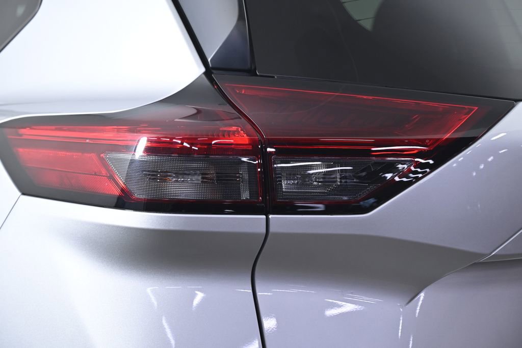 Certified 2024 Nissan Rogue S image 7