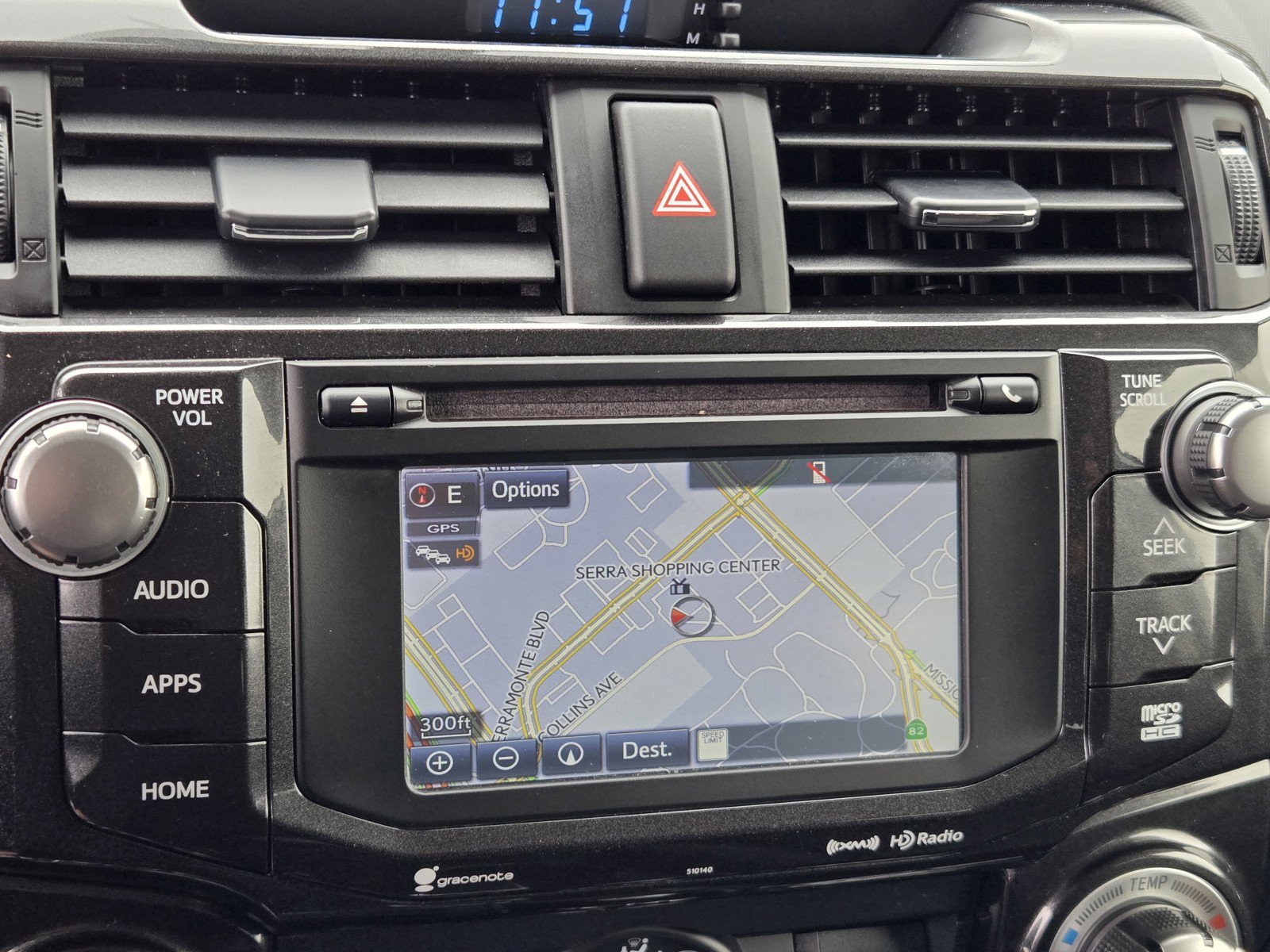 Used 2018 Toyota 4Runner TRD Off-Road AWD/4WD image 18