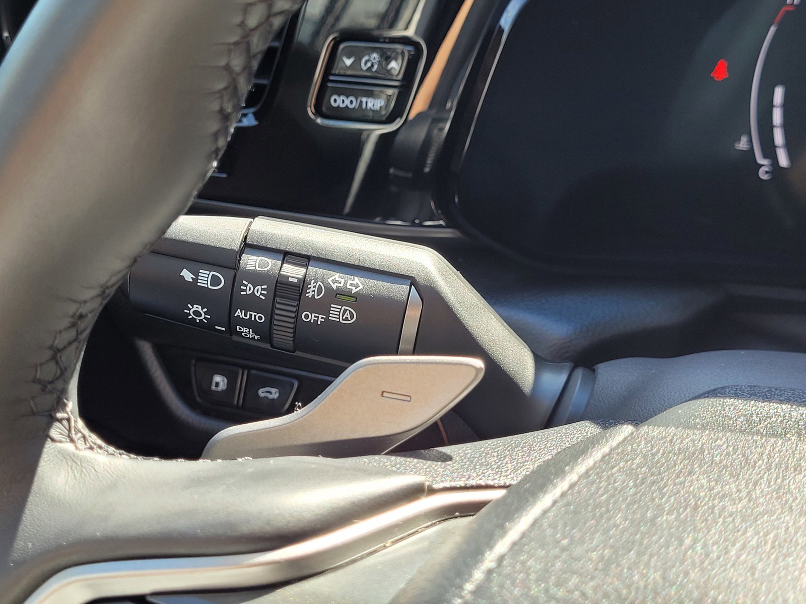 Certified 2025 Lexus NX 350h 350h Premium w/ Cold Area Package image 18