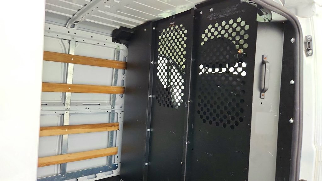 Used 2025 RAM ProMaster 2500 w/ U-Haul Equipment Group FWD image 23
