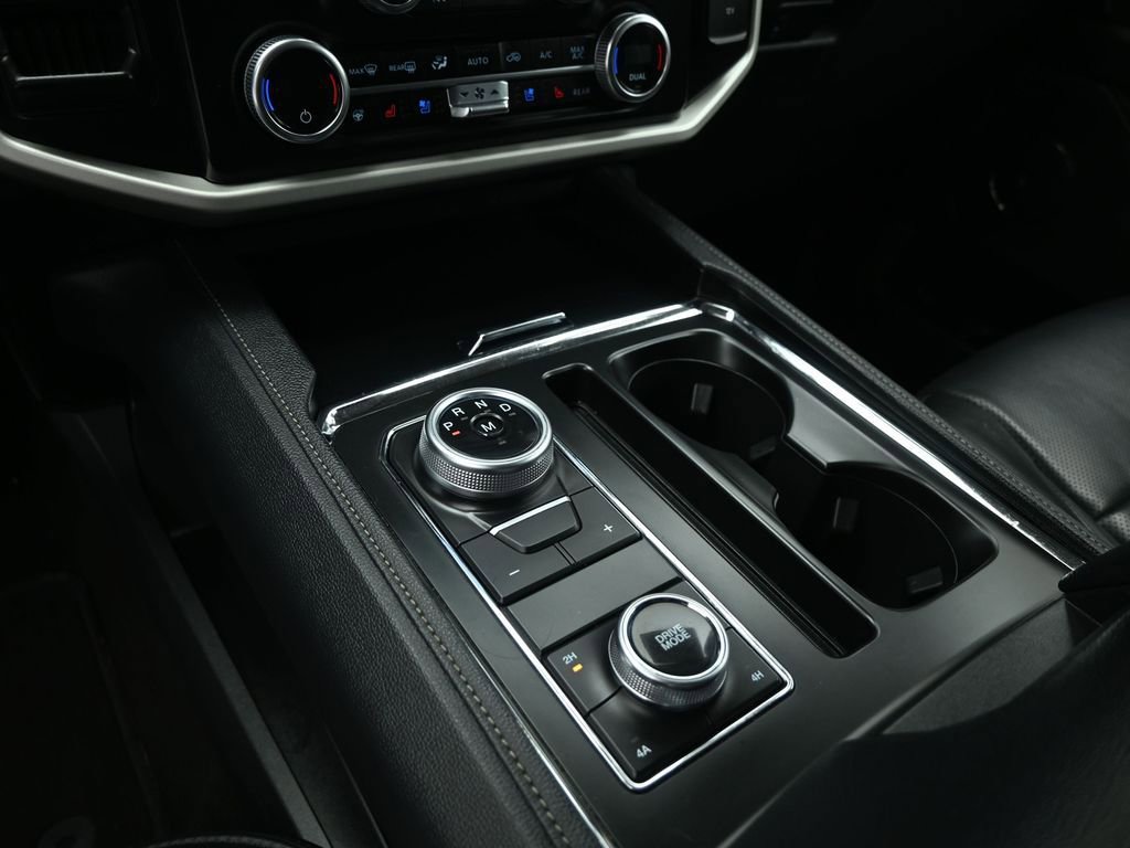 Certified 2024 Ford Expedition Max XLT image 17