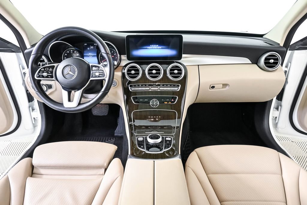 Used 2019 Mercedes-Benz C 300 Sedan image 18