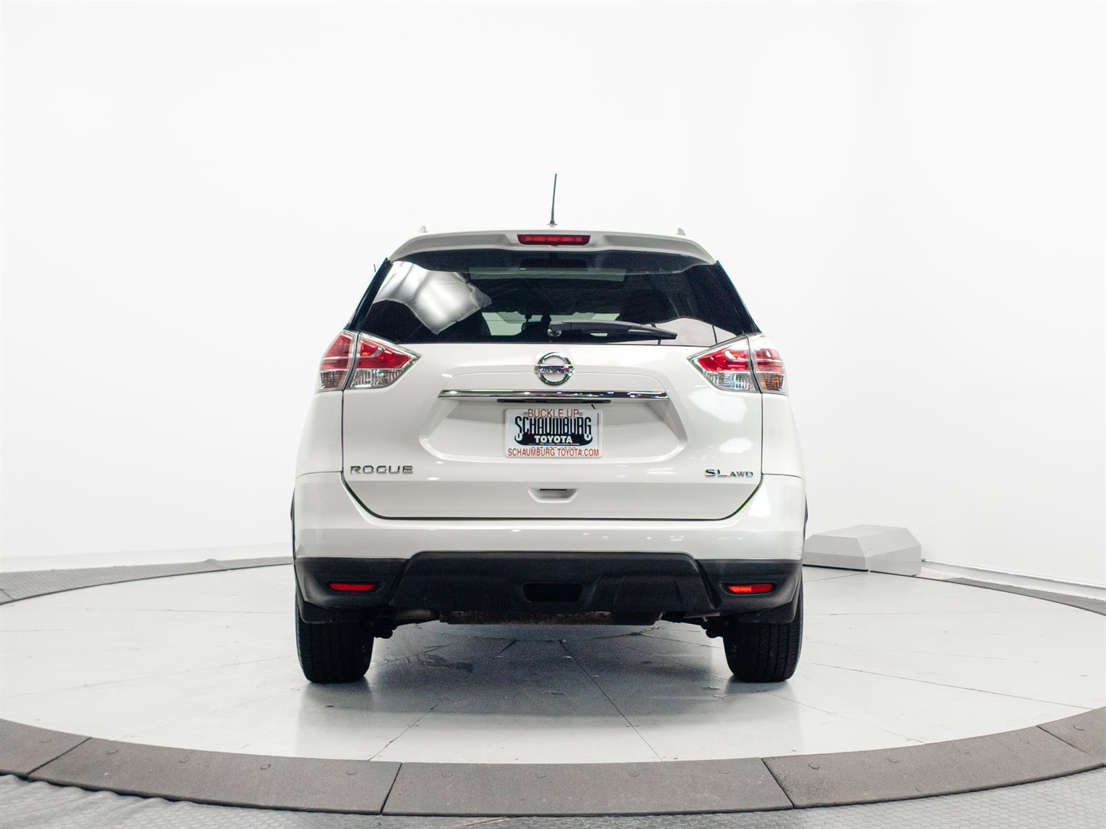 Used 2016 Nissan Rogue SL w/ SL Premium Package AWD/4WD image 10
