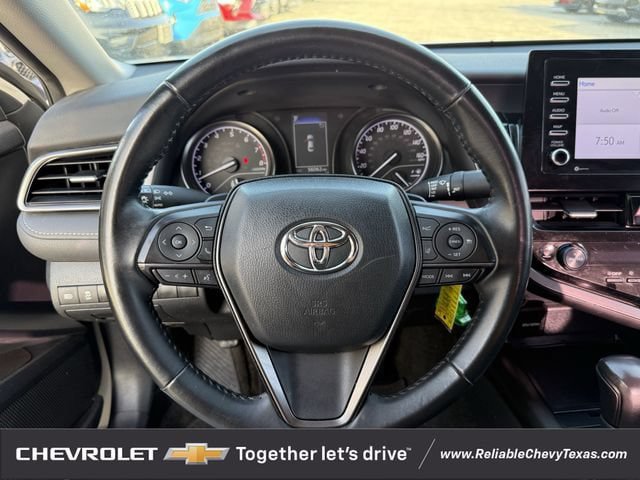 Used 2023 Toyota Camry SE FWD image 13