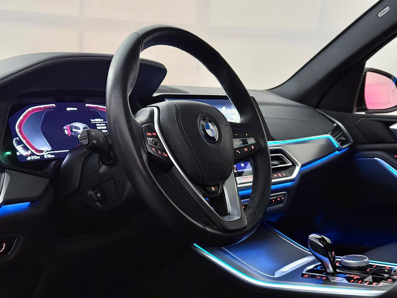 Used 2023 BMW X5 xDrive45e w/ Climate Comfort Package image 19