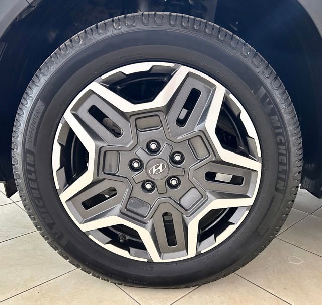 Used 2021 Hyundai Santa Fe Limited image 15