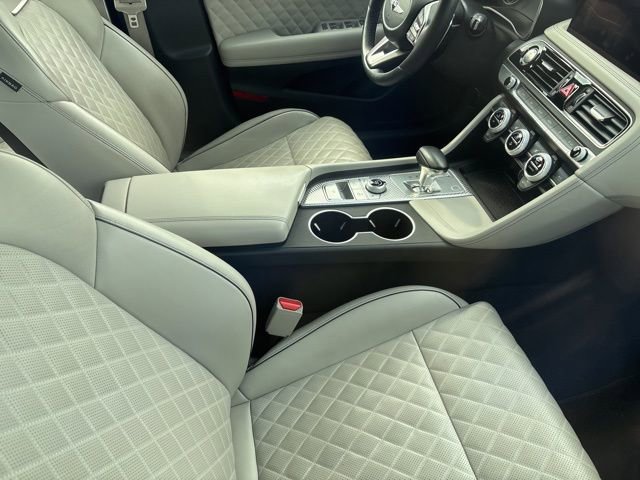 Used 2022 Genesis G70 3.3T w/ Sport Prestige Package image 6