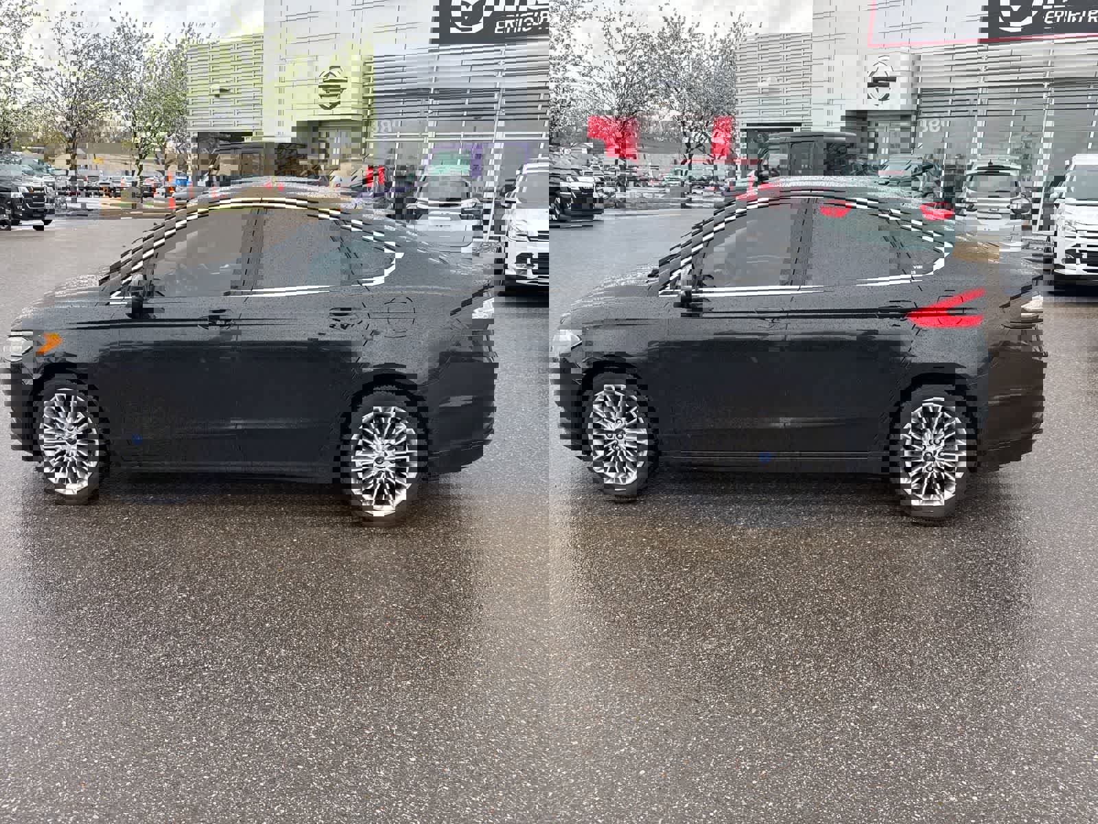 Used 2015 Ford Fusion SE w/ Equipment Group 202A image 7