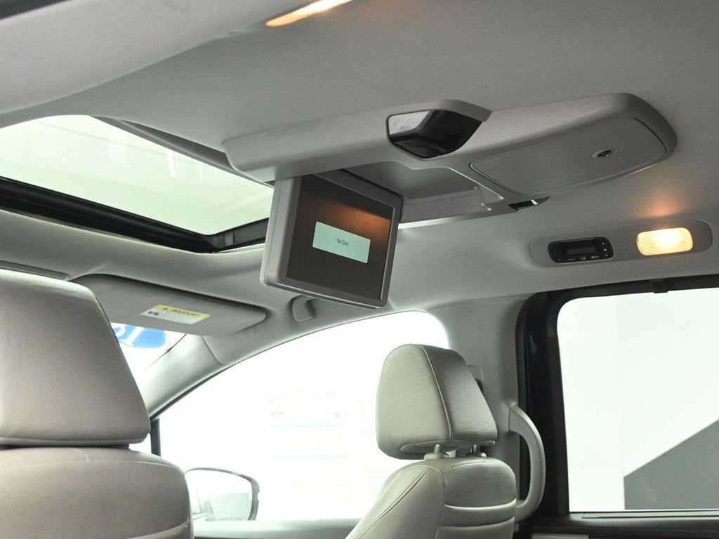 Used 2018 Honda Odyssey Touring image 20