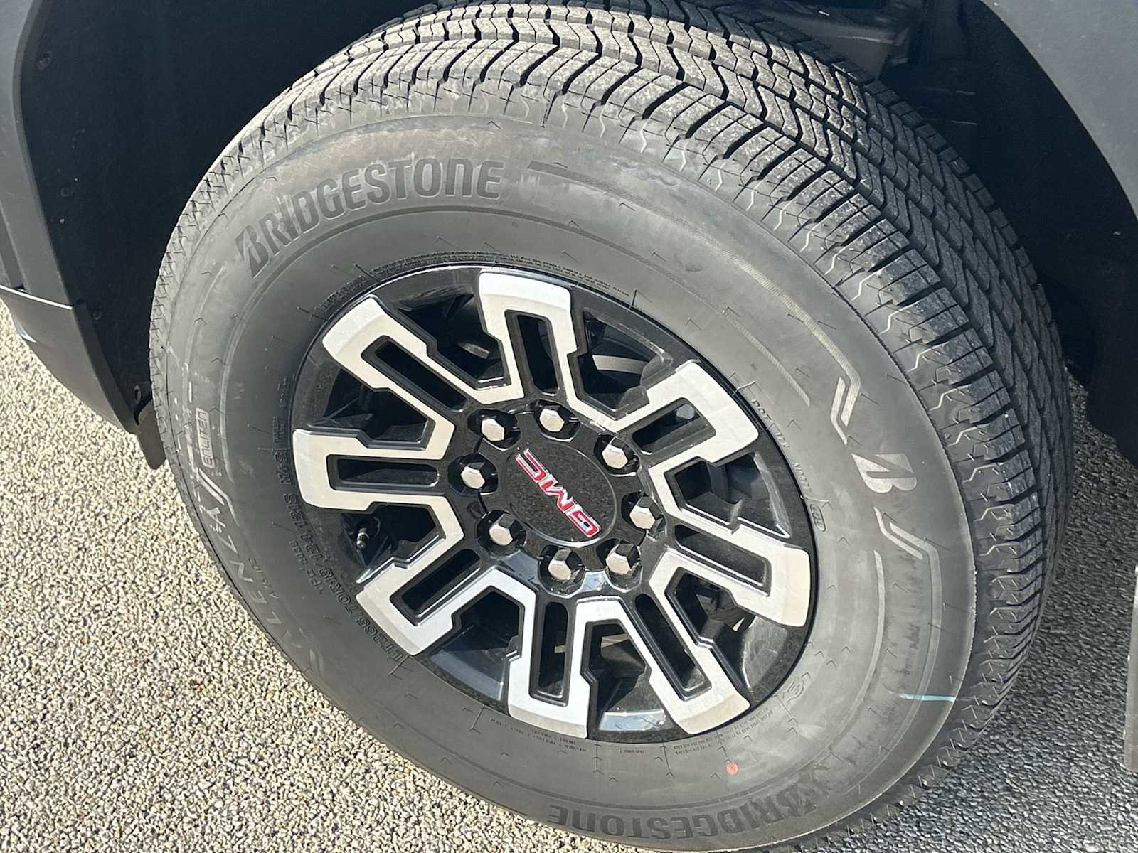 New 2026 GMC Sierra EV Elevation image 28