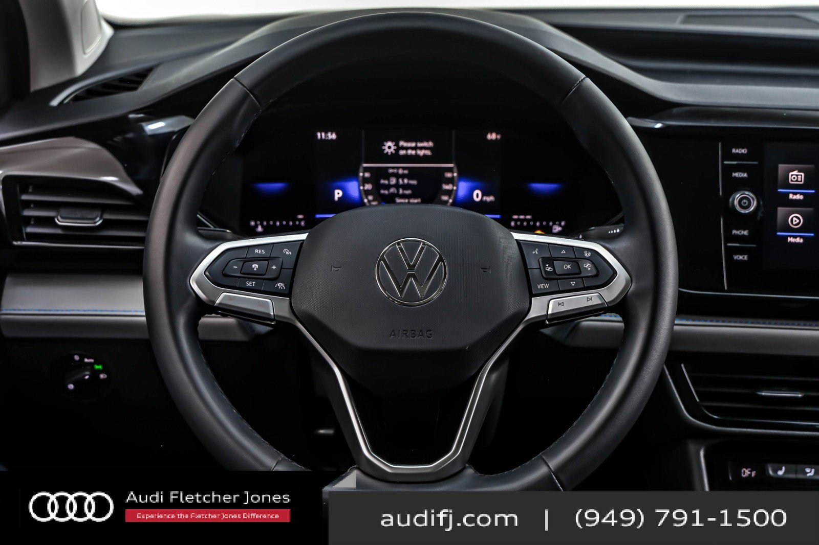 Used 2024 Volkswagen Taos SE image 18