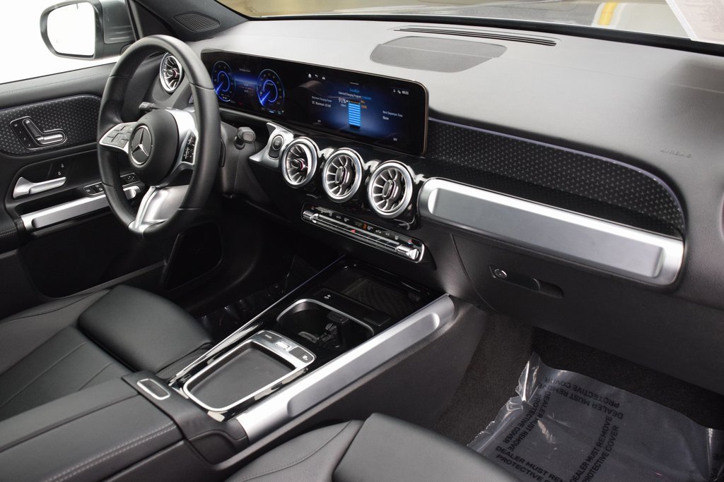 Used 2024 Mercedes-Benz EQB 300 4MATIC image 14