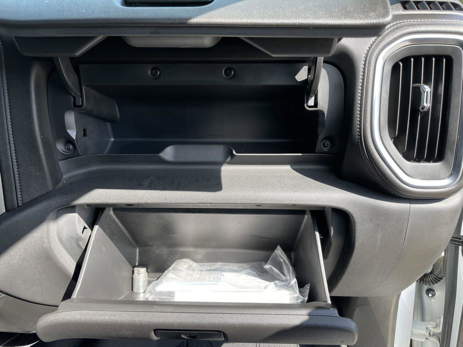 Used 2019 Chevrolet Silverado 1500 LT w/ Texas Edition RWD image 47