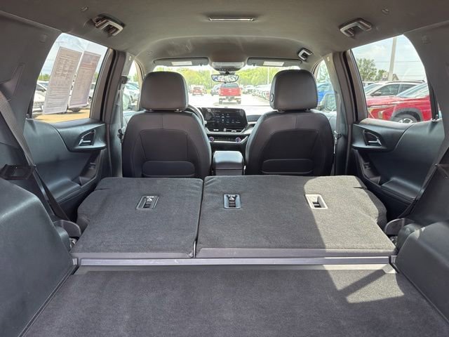 Used 2025 Chevrolet Equinox LT w/ Convenience Package II FWD image 42