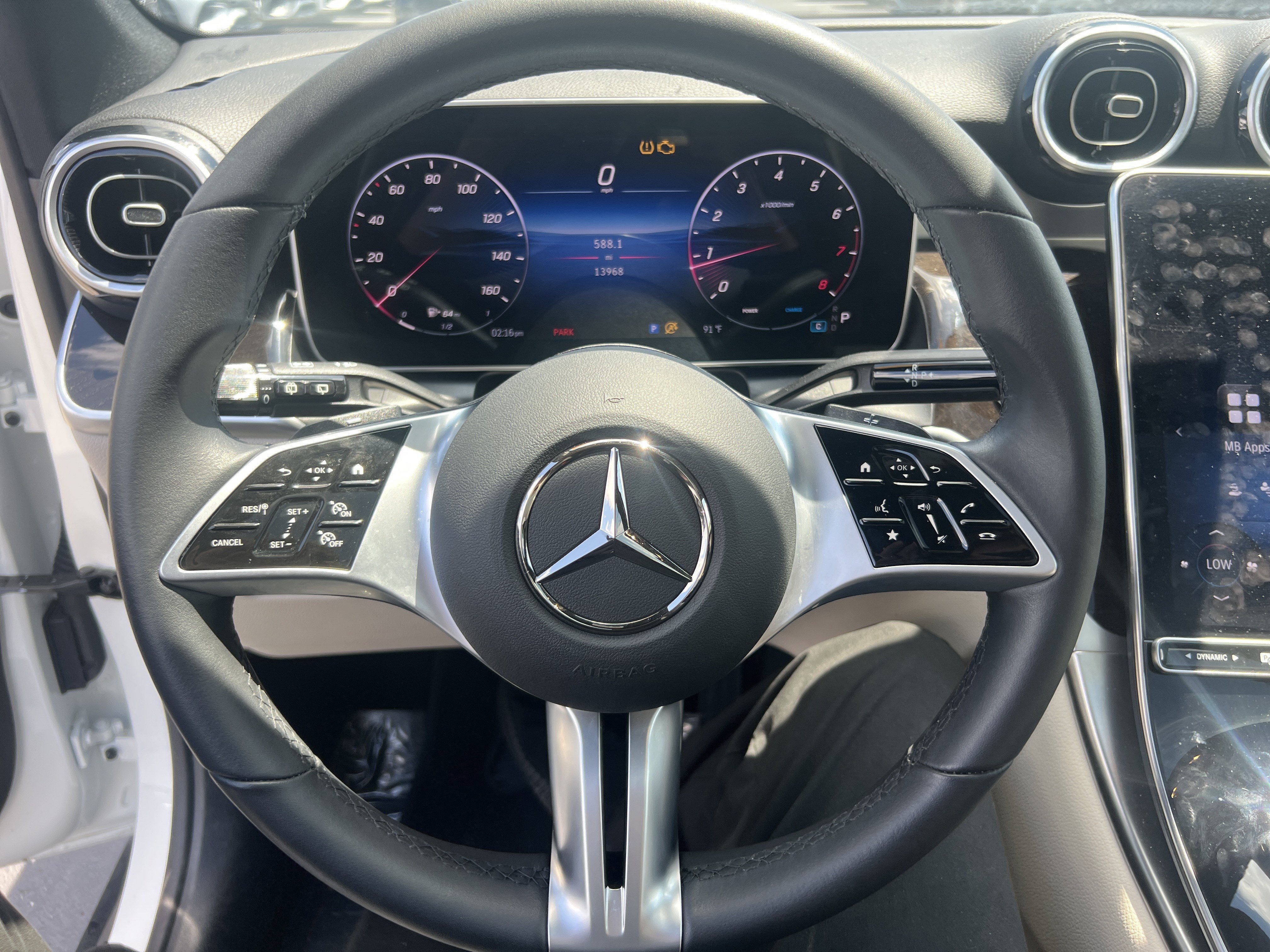 Certified 2025 Mercedes-Benz GLC 300 4MATIC image 18